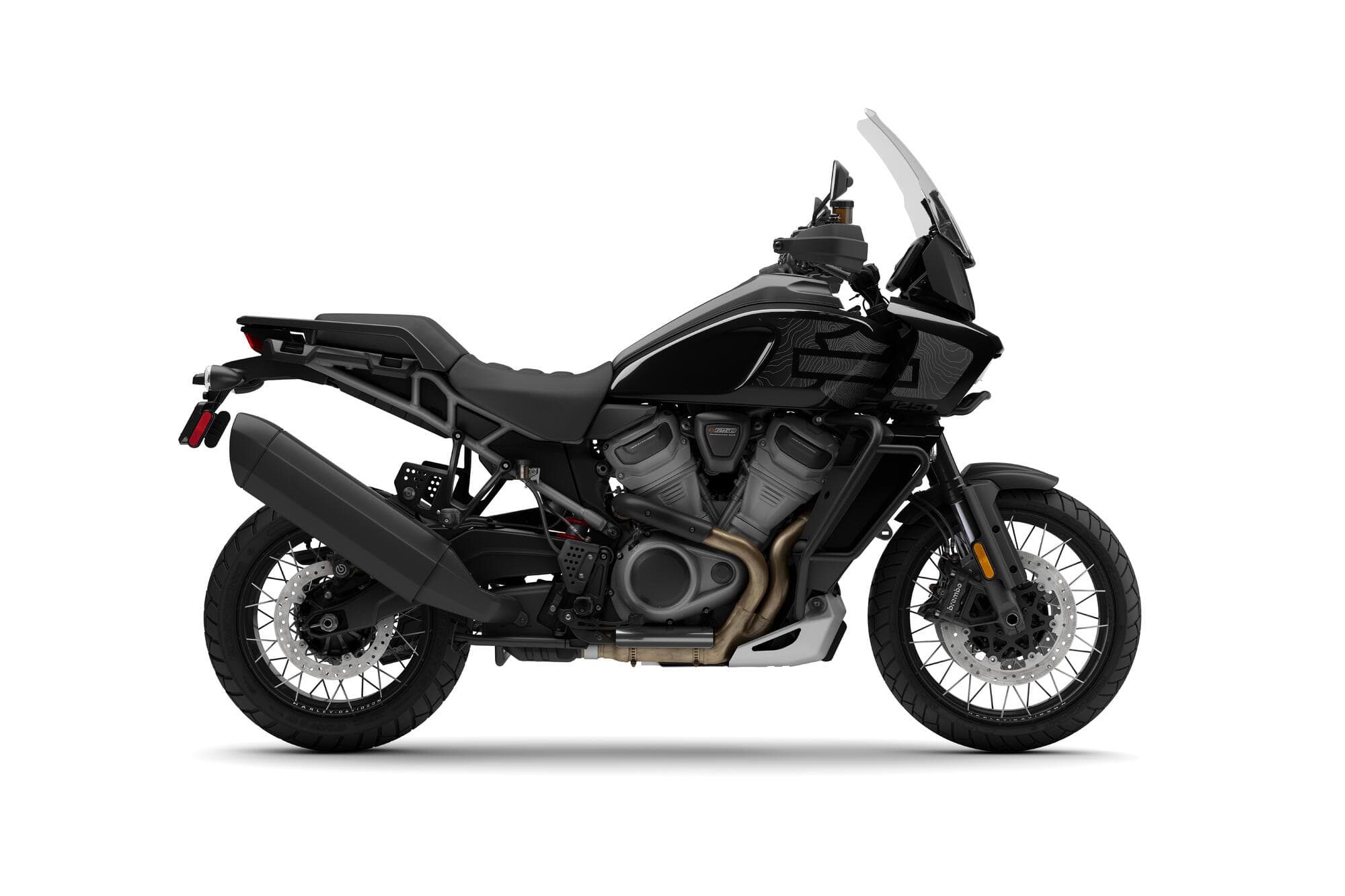 Harley-Davidson Pan America 1250 Special nera, vista laterale, con motore Revolution Max 1250, cerchi a raggi e parabrezza regolabile.
