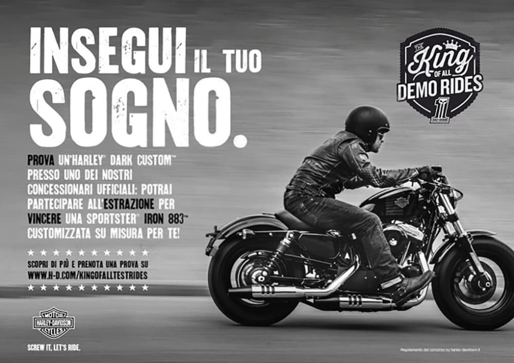1442478032harley-davidson-KING-OF-ALL-DEMO-RIDES Annuncio Harley-Davidson per il contest 'King of All Demo Rides'. Prova una moto Dark Custom e vinci una Sportster Iron 883 custom.