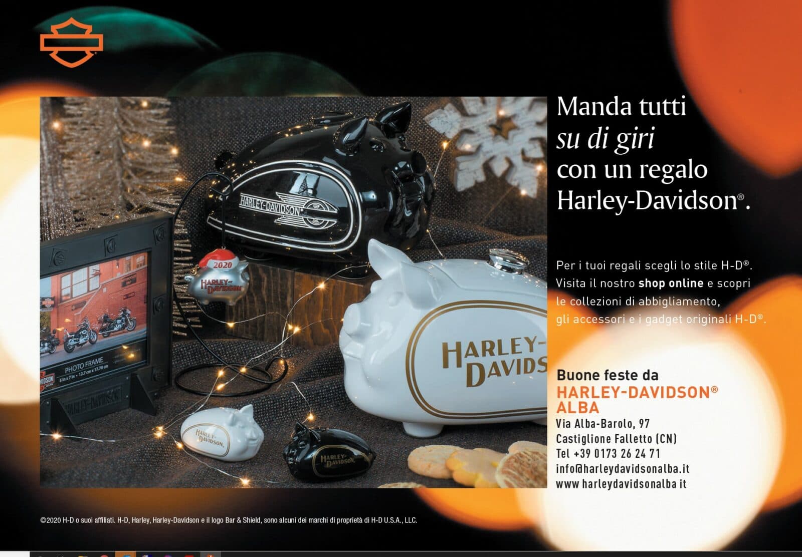 xmas2020_b.jpg Gadget e accessori Harley-Davidson per regali natalizi: salvadanai, ornamenti e cornici. Scopri lo shop online e la concessionaria Alba.